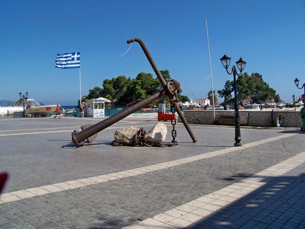 Studios Nikolaou Bros Parga Exterior photo